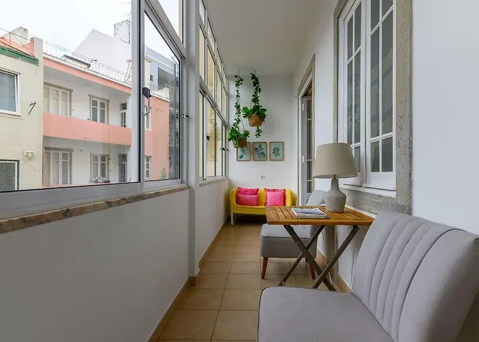 In By Interhome ליסבון